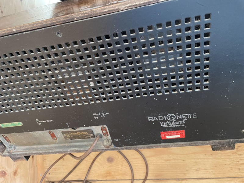 Div radio
