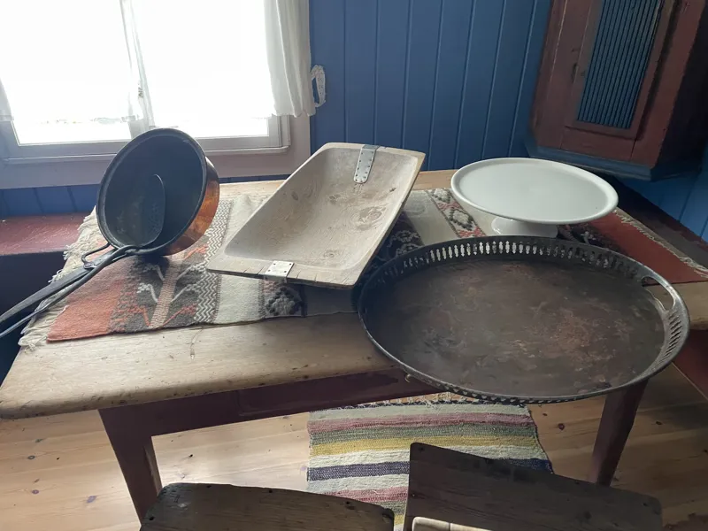 Div små gjenstander (ikke bord)