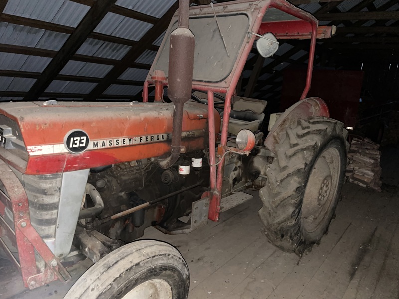 133 Massey Ferguson JH3734